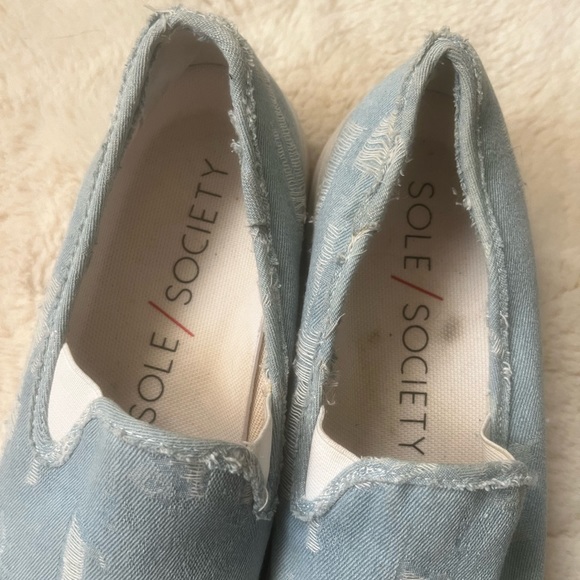 Sole Society So Keke Denim Platform Slip On Sneakers 10 - Picture 4 of 9